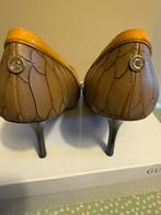 Hakken schoenen, Pumps, Guess, Geel, Nieuw