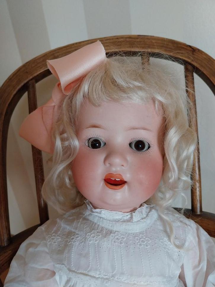 Antieke Heubach Köppelsdorf pop, Antiek en Kunst, Antiek | Speelgoed, Verzenden