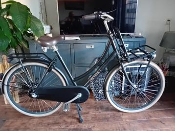 Te koop PRACHTIGE Cortina U4 damesfiets 57 cm. beschikbaar voor biedingen