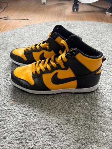 Nike dunk high retro reverse goldenrod maat 44,5 beschikbaar voor biedingen