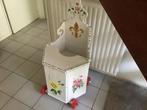 Een antiek gerestaureerd hindelopen kinderstoeltje, Antiek en Kunst, Antiek | Meubels | Stoelen en Banken, Ophalen of Verzenden