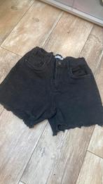 Korte broek, Kort, Zwart, Ophalen of Verzenden, Zo goed als nieuw