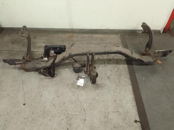 Trekhaak van een Citroen C4 Picasso, Auto-onderdelen, Ophanging en Onderstel, Citroën, Gebruikt, 3 maanden garantie, Ophalen of Verzenden