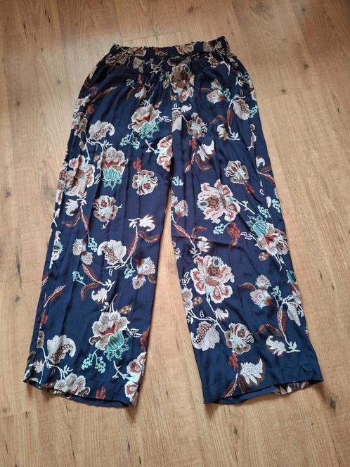 Gozzip 46-48 rechte broek botanische print nieuwstaat, Kleding | Dames, Grote Maten, Zo goed als nieuw, Broek of Spijkerbroek