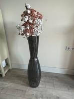 Grote glazen vaas met kunstbloemen, Huis en Inrichting, Woonaccessoires | Vazen, Ophalen, Overige kleuren, 75 cm of meer, Glas