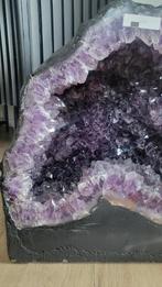 Prachtige diep paarse amethist geode Brazilië 28,71 kg, Ophalen of Verzenden, Mineraal