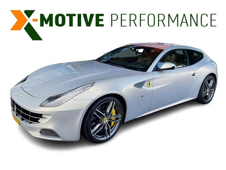 Ferrari FF 6.3 V12 HELE | Org NL | veel Carbon | Bijrijdersd, Auto's, Ferrari, Bedrijf, Te koop, FF, 360° camera, 4x4, ABS, Achteruitrijcamera
