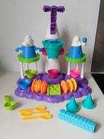 Ijsmachine Play-Doh en losse koekvormpjes in klei bewaarbak, Ophalen of Verzenden, Zo goed als nieuw