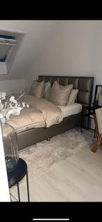 Boxspring ZONDER matras, Ophalen, Zo goed als nieuw, Tweepersoons, 180 cm