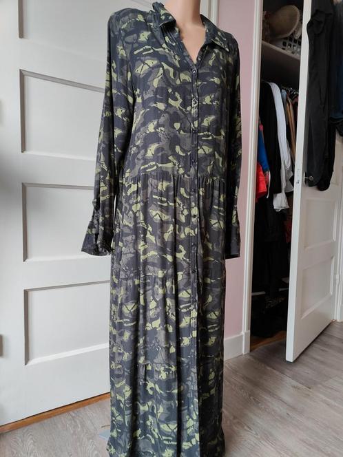 Camouflage jurk xl lange dress , doorknoop jurk  inguz xx, Kleding | Dames, Jurken, Zo goed als nieuw, Maat 46/48 (XL) of groter