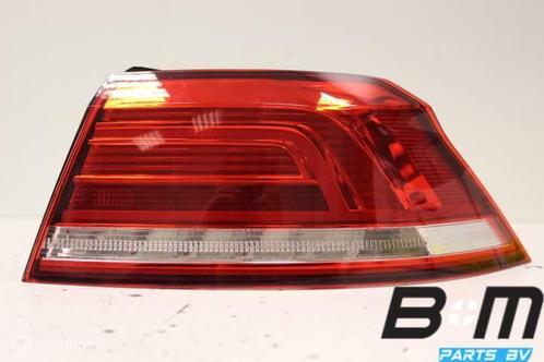 Achterlicht rechts Volkswagen Passat B8 Sedan 3G5945096A, Auto-onderdelen, Verlichting, Gebruikt