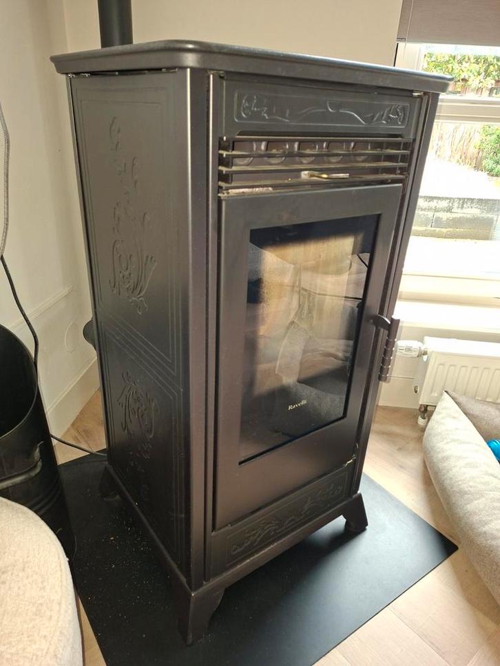 Pelletkachel nordic fire Rave 80, Huis en Inrichting, Kachels, Zo goed als nieuw, Vrijstaand, Pelletkachel, Overige brandstoffen