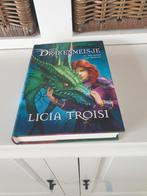 Licia Troisi - 2 De boom van Idhunn, Boeken, Ophalen of Verzenden, Zo goed als nieuw