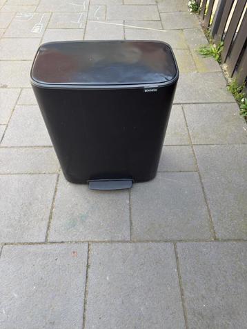 Brabantia prullenbak  beschikbaar voor biedingen