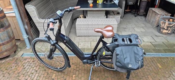 Batavus  finez  E-go, Fietsen en Brommers, Elektrische fietsen, Gebruikt, Batavus, 51 tot 55 cm, 50 km per accu of meer, Ophalen