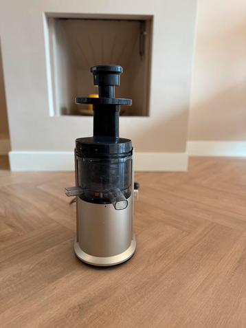 Philips slowjuicer beschikbaar voor biedingen