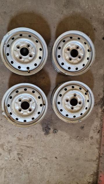 13inch 4x110 2 setjes te koop beschikbaar voor biedingen