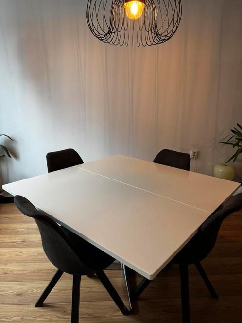 Moet zsm weg: uitschuifbare eettafel wit, Huis en Inrichting, Tafels | Eettafels, Gebruikt, 100 tot 150 cm, 100 tot 150 cm, Vijf personen of meer