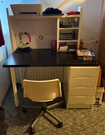 Bureau en Ladekast