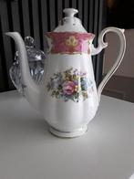 Koffiepot royal albert lady Carlyle, Ophalen of Verzenden, Zo goed als nieuw, Porselein, Kop en/of schotel
