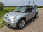 Mini 1.6 16V Cooper S 120KW 2002 Grijs, Voorwielaandrijving, Zwart, 4 cilinders, 4 stoelen
