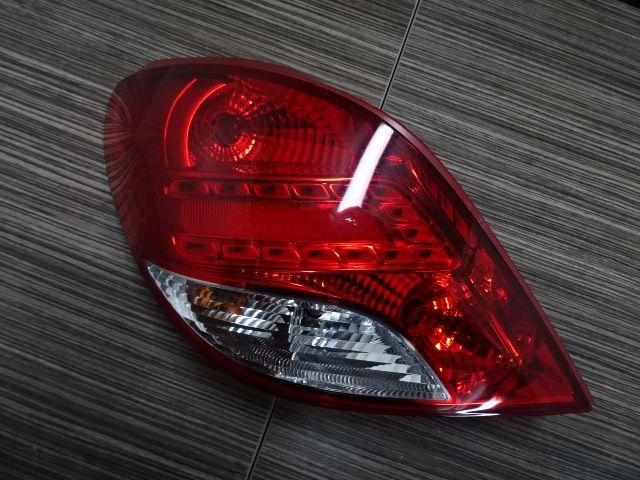 Achterlicht Peugeot 207 CC bj 2012 links., Auto-onderdelen, Verlichting, Peugeot, Gebruikt, Herkomst onderdeel bekend, Ophalen of Verzenden