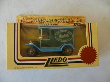 Lledo Staffordshire Police opschrift Dance Orchestra modelau beschikbaar voor biedingen