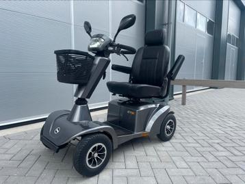Zeer nette scootmobiel Sterling S700 beschikbaar voor biedingen