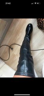 Hoge overknee laarzen, Kleding | Dames, Schoenen, Hoge laarzen, Zwart, Ophalen of Verzenden, Gedragen