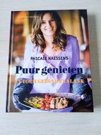 Kookboek Pascale Naessens Puur genieten ..., Boeken, Ophalen of Verzenden, Dieet en Voeding, Zo goed als nieuw