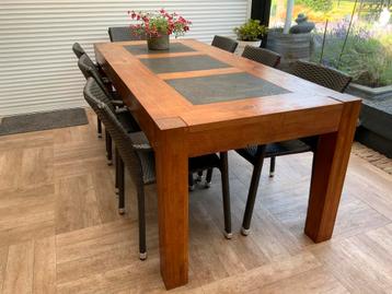 Teakhouten eettfafel 200 x 90 cm. beschikbaar voor biedingen