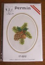 Kerst compleet borduurpakket kerstkaart Kersttak dennenappel, Ophalen of Verzenden, Nieuw, Borduurpakket
