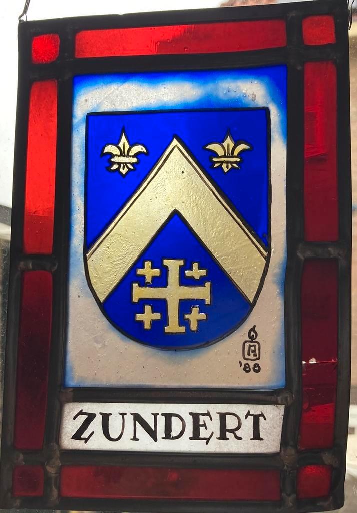Oude raamhanger ZUNDERT Glas in Lood Gesigneerd Gedateerd, Antiek en Kunst, Curiosa en Brocante, Verzenden
