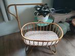 Rotan baby wiegje, Ophalen of Verzenden, Zo goed als nieuw, Wieg