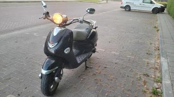 lintex snorscooter  beschikbaar voor biedingen