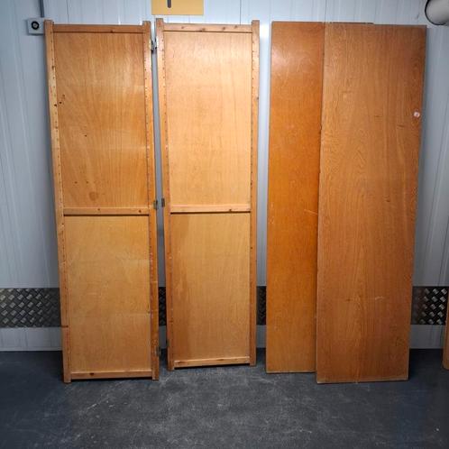 Vintage kast: Lundia stellingkast met draai deuren, Huis en Inrichting, Kasten | Stellingkasten, Gebruikt, Ophalen