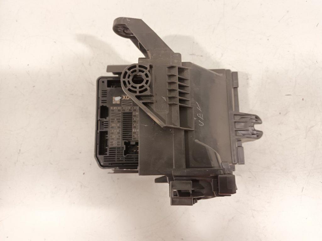 Zekeringkast Nissan Micra, Auto-onderdelen, Onderdelen@venauto.nl, Van der Ven Autorecycling B.V., Gebruikt, Ettenseweg 76, 4706 PB Roosendaal, The Netherlands