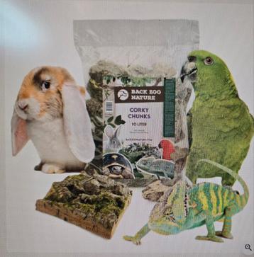 Zak met stukken natuurlijk kurk beschikbaar voor biedingen