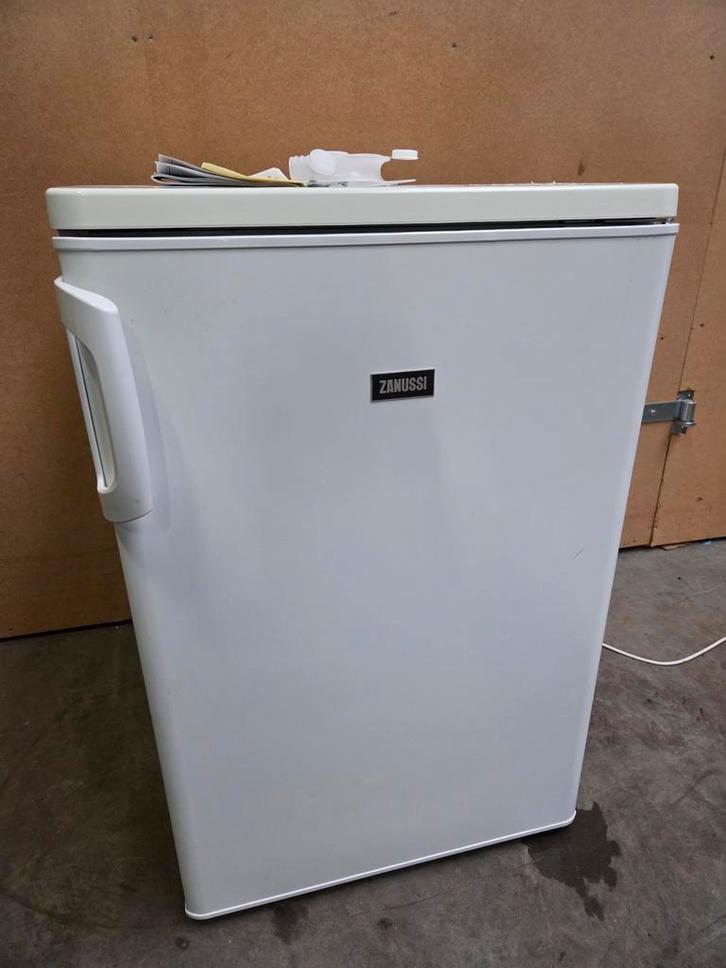 Zanussi TT150-4S tafelmodel koelkast met vriesvak, Witgoed en Apparatuur, Koelkasten en IJskasten, Met vriesvak, 100 tot 150 liter