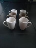 Zes hoge kopjes, Huis en Inrichting, Keuken | Servies, Ophalen of Verzenden, Gebruikt, Overige stijlen, Kop(pen) en/of Schotel(s)