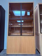 Afgeprijsd! -> Vitrinekast 4deurs - Showroom verkoop, Huis en Inrichting, Kasten | Vitrinekasten, Ophalen, Met deur(en), 100 tot 150 cm