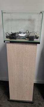 Sera scapers cube aquarium, Dieren en Toebehoren, Vissen | Aquaria en Toebehoren, Ophalen, Zo goed als nieuw, Leeg aquarium