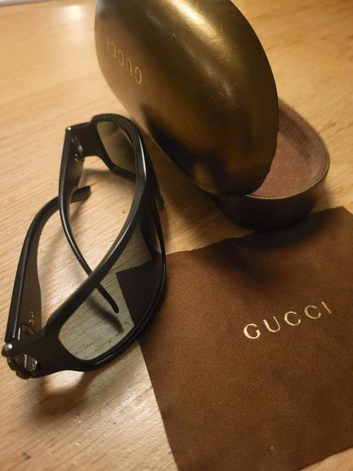 Gucci, heren zonnebril, 1eigenaar,, Sieraden, Tassen en Uiterlijk, Zonnebrillen en Brillen | Heren, Gebruikt, Zonnebril, Overige merken