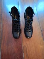 Zwarte leren vintage pumps maat 36 Manfield, Kleding | Dames, Schoenen, Pumps, Zwart, Ophalen of Verzenden, Manfield