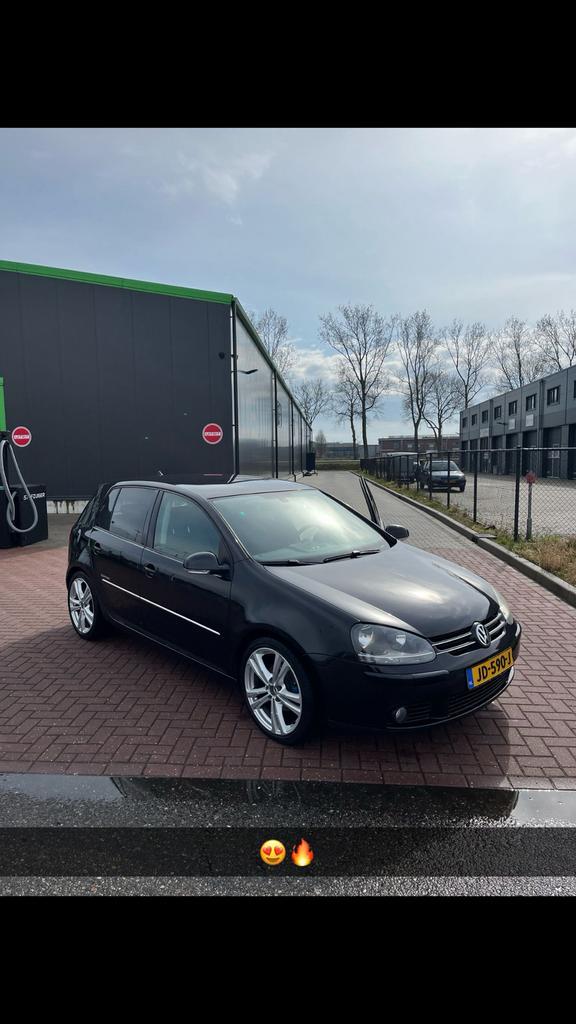 Volkswagen Golf 1.6 75KW 2008 Zwart, Auto's, Volkswagen, Particulier, Golf, ABS, Airbags, Airconditioning, Bluetooth, Centrale vergrendeling