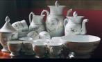 19eeuw 29 delige porselein servies, Oud Brussel, Antiek en Kunst, Ophalen of Verzenden