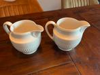 Twee wedgwood melk/ room kannetjes, Antiek en Kunst, Ophalen