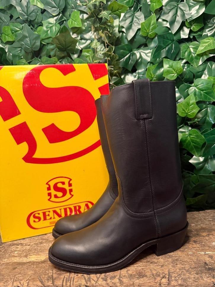 Nieuwe stoere boots van Sendra maat 43, Kleding | Heren, Schoenen, Nieuw, Boots, Zwart, Ophalen of Verzenden