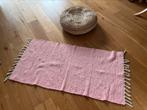 Vloerkleed roze, Ophalen, Zo goed als nieuw, Kleed of Kussen