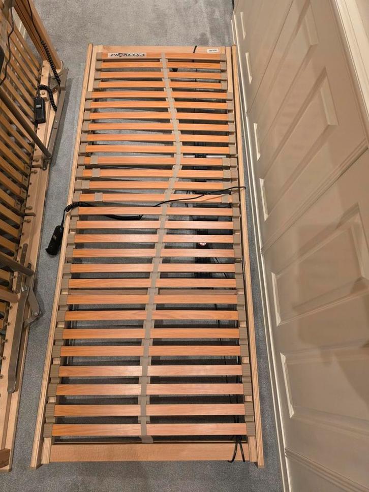 2 Elektrische Lattenbodems 80x200, Huis en Inrichting, Slaapkamer | Matrassen en Bedbodems, Gebruikt, Bedbodem, 80 cm, 200 cm